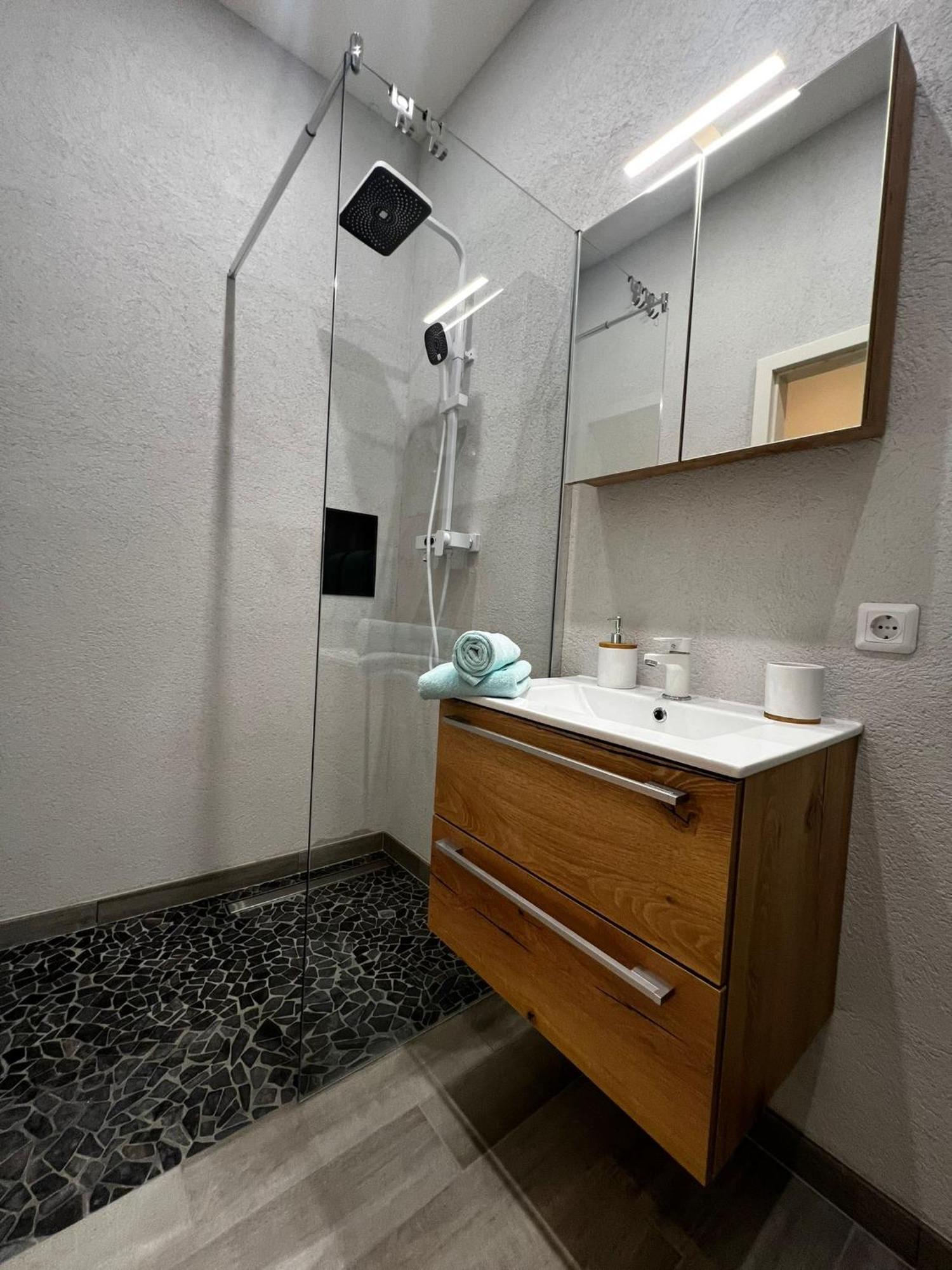 Holi Day Spa 2-Bett Zimmer App 3 Berlin Exterior photo